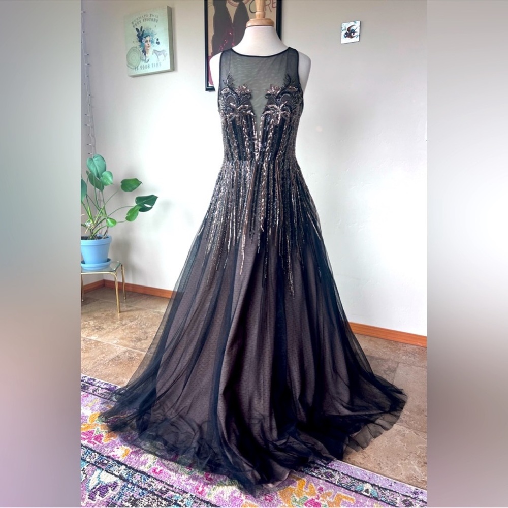 Aidan Mattox Black and Gold Formal Maxi Dress size 14